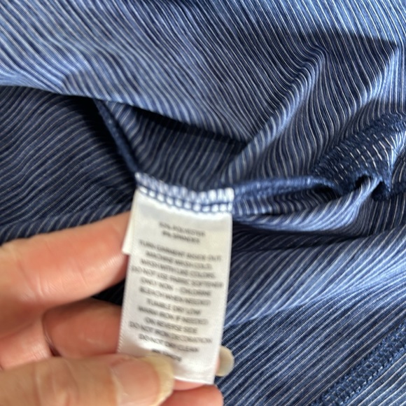 Vineyard Vines Performance Polo. Size XL (791B) - Picture 8 of 11